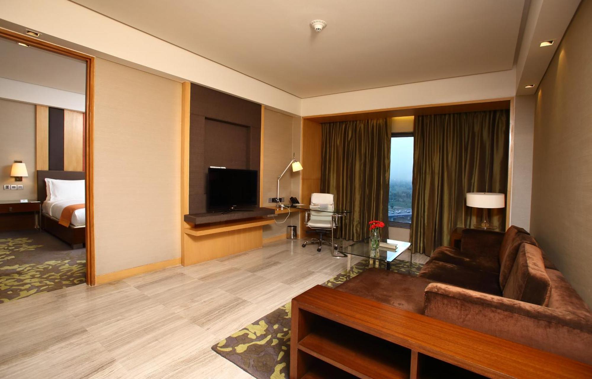Holiday Inn New Delhi Mayur Vihar Noida By Ihg Ngoại thất bức ảnh